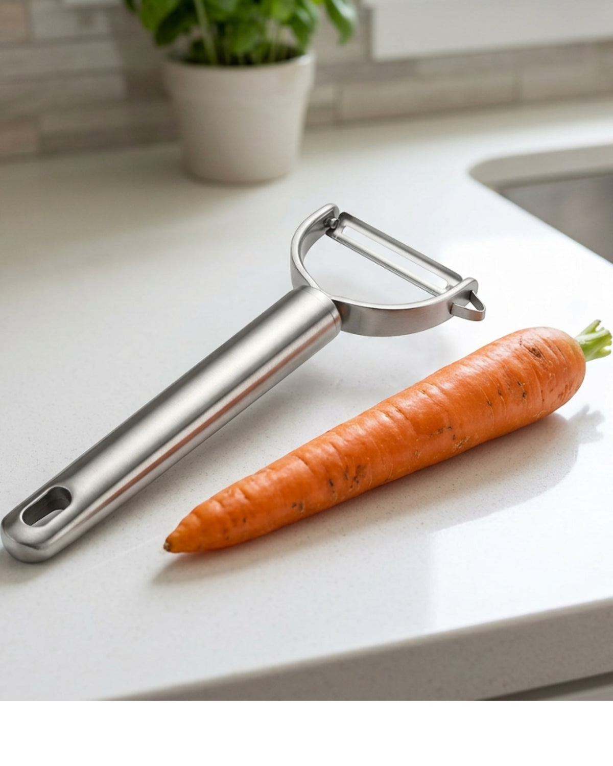 Zpvfg Y Swivel Stainless Steel Peeler Brushed Silver - Lifestyle view